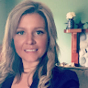 Meet your Posher, Courtney